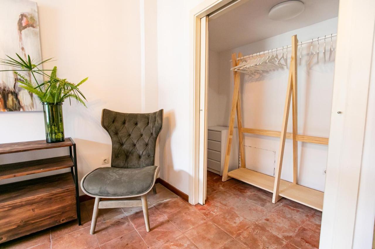 Apartamento 3 Dormitorios En Calle San Vicente. Séville Extérieur photo