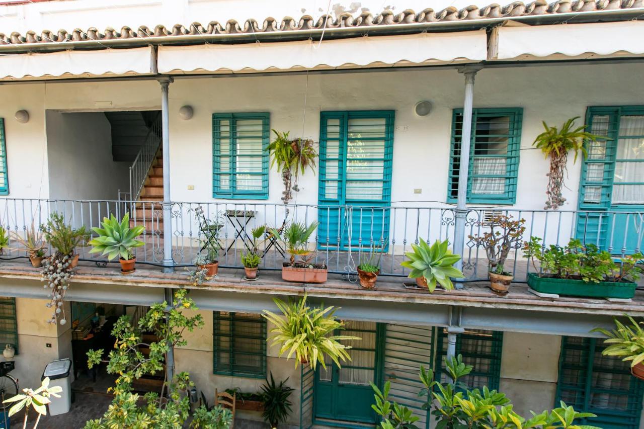 Apartamento 3 Dormitorios En Calle San Vicente. Séville Extérieur photo
