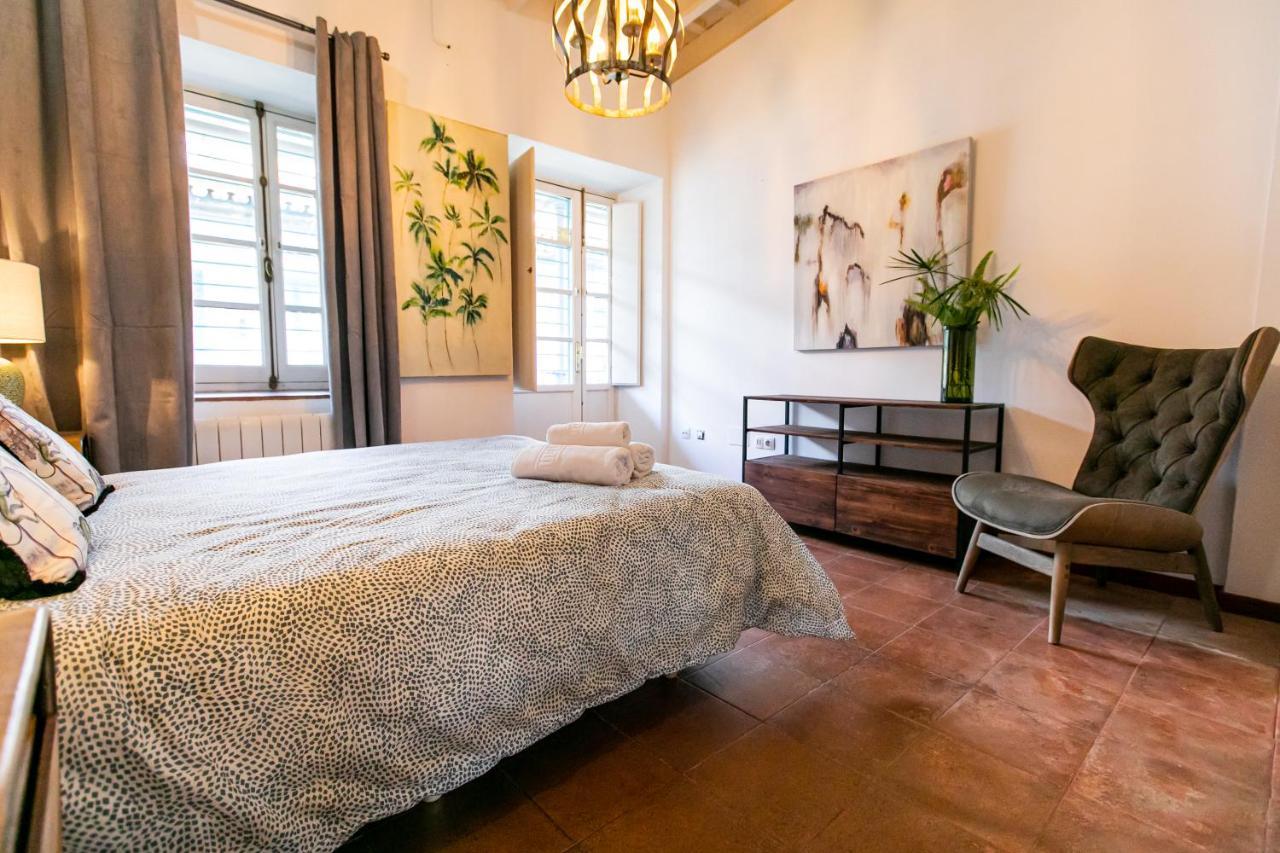 Apartamento 3 Dormitorios En Calle San Vicente. Séville Extérieur photo